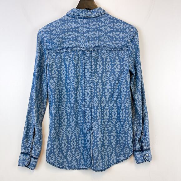 Holding Horses Anthropologie Size 0 Button Down Shirt Lyocell Blue Print - Picture 7 of 11